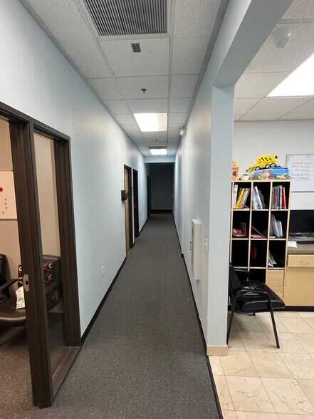 More Photos Of 5765 S Rainbow Blvd, Las Vegas Office For Lease