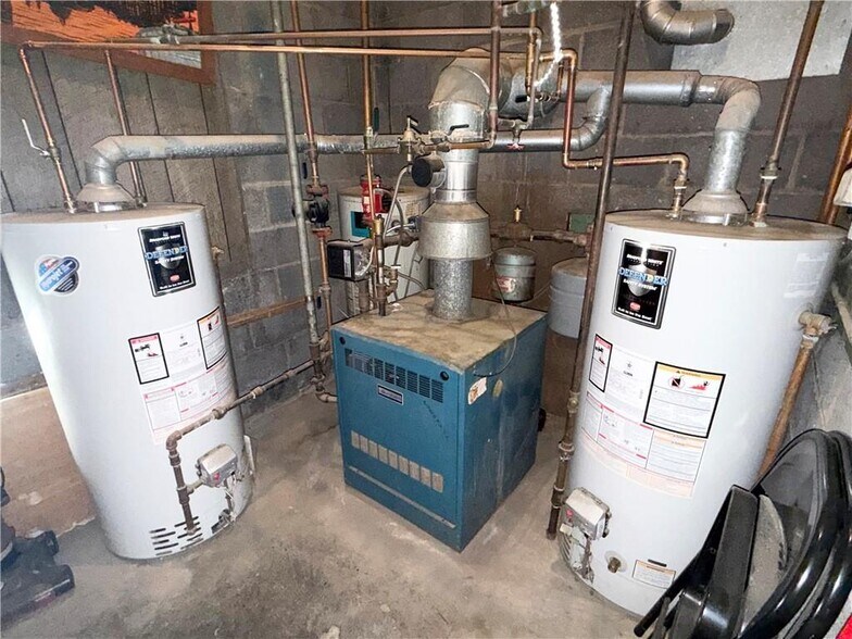 More Photos Of 24 Oneida St, Oneonta Restaurant For Sale