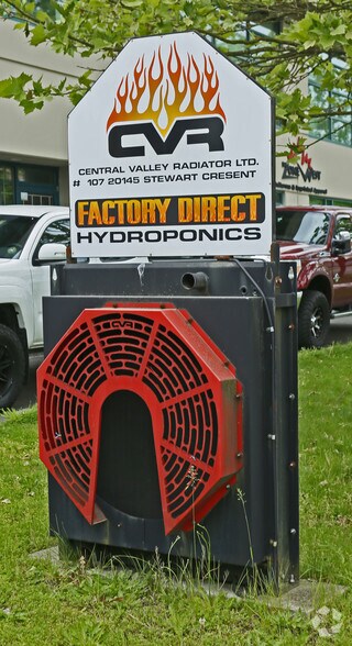 More Photos Of 20145 Stewart Cres, Maple Ridge Flex For Lease