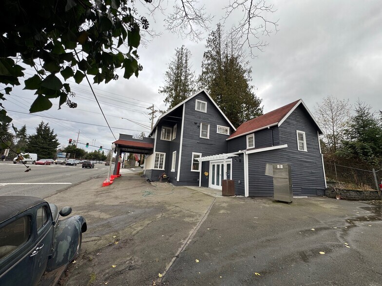 More Photos Of 16401 Highway 99, Lynnwood Storefront Retail Office For Lease