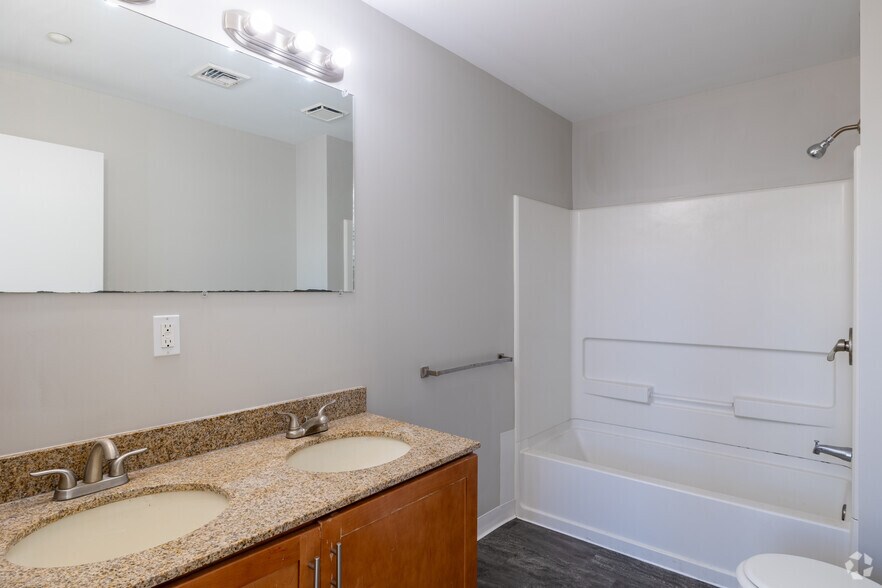 More Photos Of 301 Market St, Harrisburg Apartments For Sale