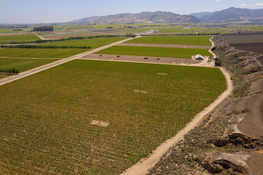 More Photos Of 41460 Los Coches Rd, Soledad Land For Sale