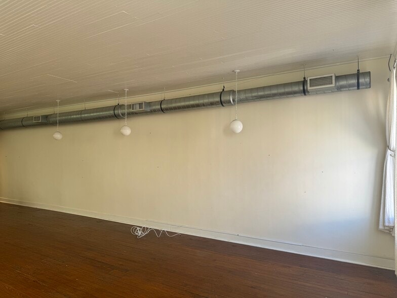 More Photos Of 316 W Broughton Ln, Savannah Loft Creative Space For Lease