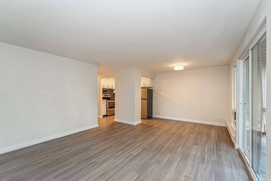 More Photos Of 255 SW 154th St, Burien Multifamily For Sale