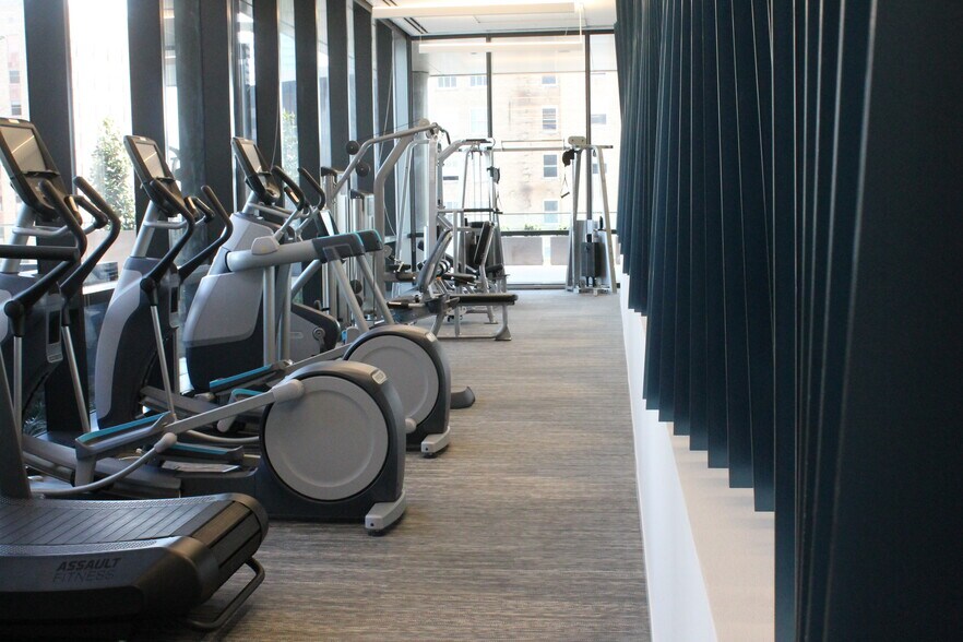 More Photos Of 640 Taylor St, Fort Worth Office For Lease