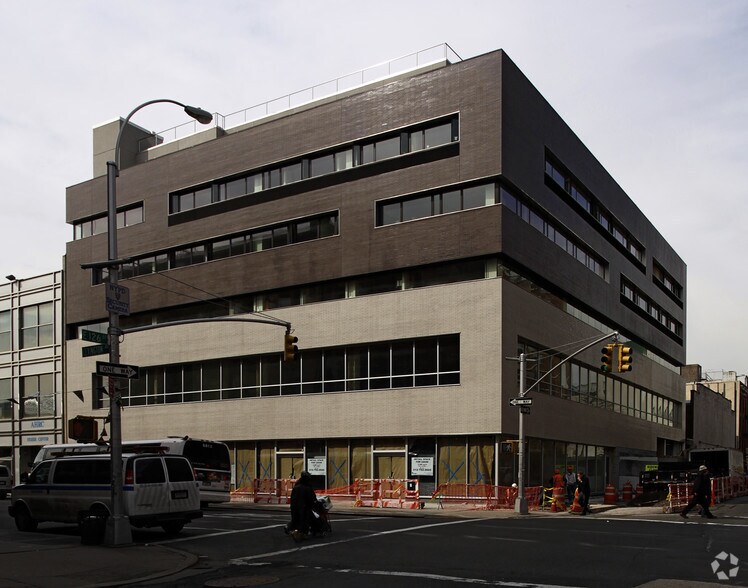 Primary Photo Of 2082-2090 Lexington Ave, New York Office For Sale
