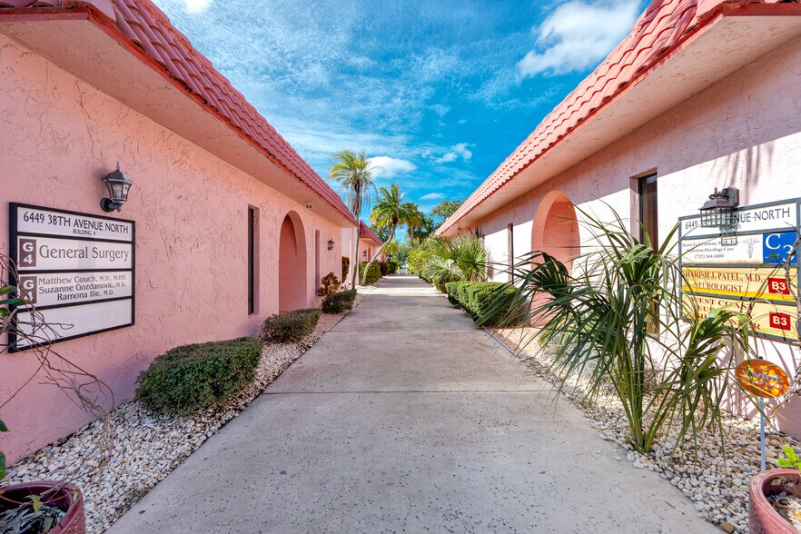 More Photos Of 6449 38th Ave, Saint Petersburg Medical For Lease