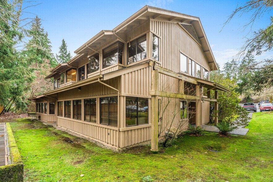 More Photos Of 12509 Bel Red Rd, Bellevue Office For Sale