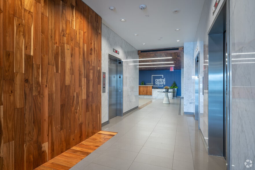 More Photos Of 2100 Travis St, Houston Office Residential For Lease