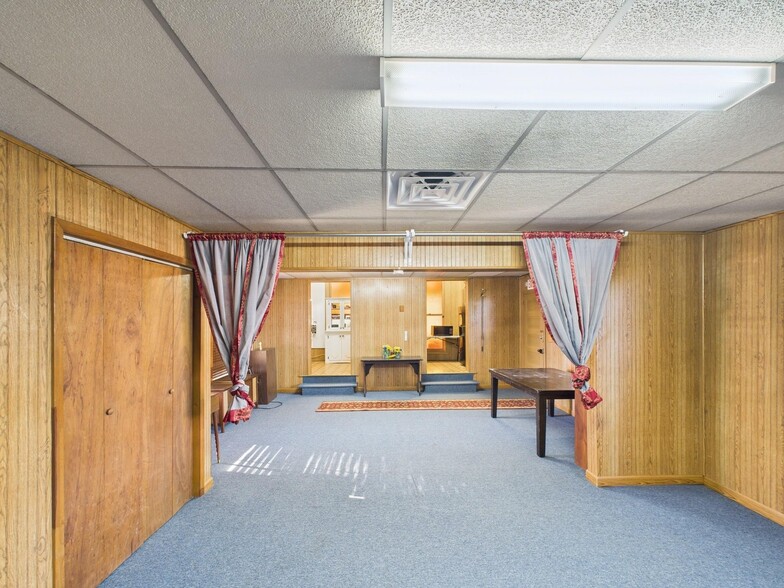 More Photos Of 142 Rowe Ln, Moscow Religious Facility For Sale