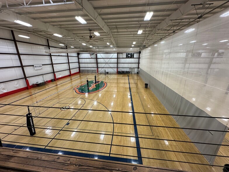 More Photos Of 4100 AL Highway 69, Guntersville Sports And Entertainment For Sale
