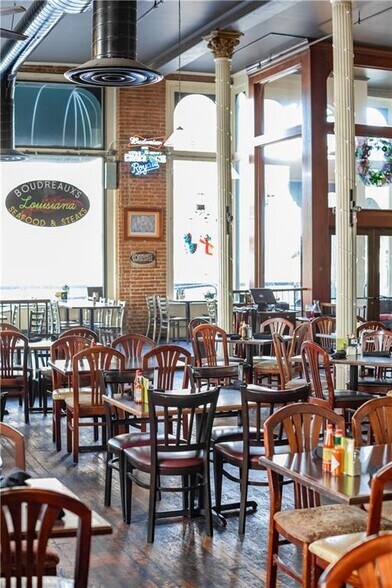 More Photos Of 224 N 4th St, Saint Joseph Office For Lease