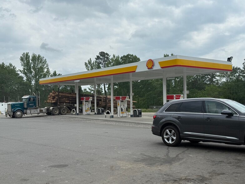 More Photos Of 3151 Highway 10 E, Perryville Service Station For Sale