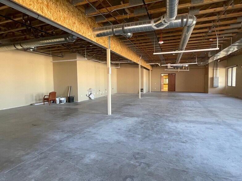 More Photos Of 6970 W Patrick Ln, Las Vegas Medical For Sale