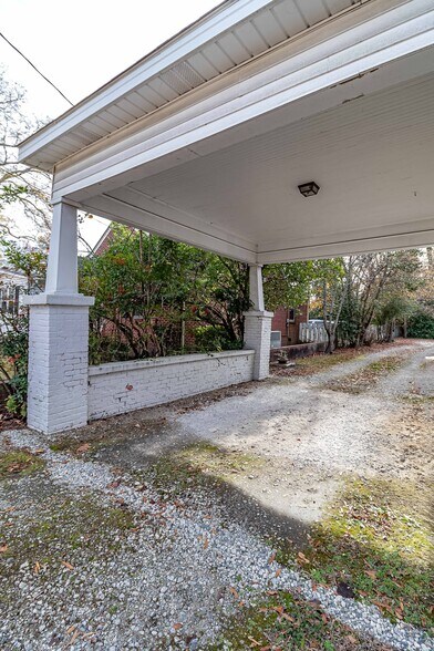 More Photos Of 1206 E Ash St, Goldsboro Loft Creative Space For Lease