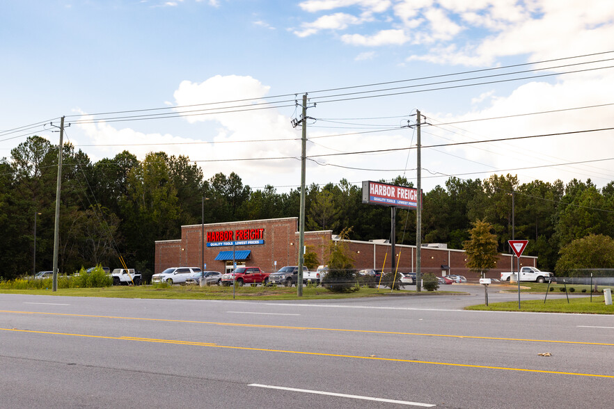 Primary Photo Of 2439 W Highway 80, Dublin Freestanding For Sale