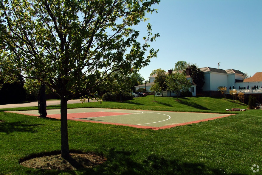 More Photos Of 1000 Virginia Center Pky, Glen Allen Hotel For Sale