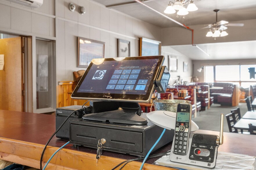 More Photos Of 5 Swan Way, Bigfork Lodge Meeting Hall For Sale