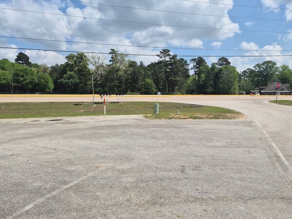 More Photos Of 4897 W Davis St, Conroe Land For Sale