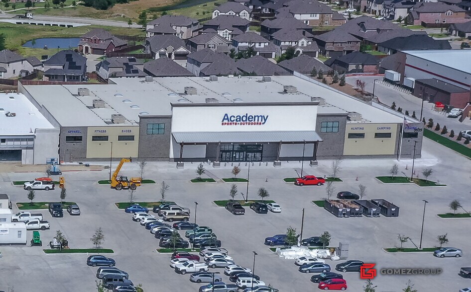 More Photos Of 3525 S Preston Rd, Celina General Retail For Sale