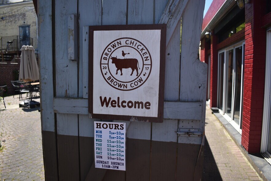 More Photos Of , Hampton General Retail For Sale