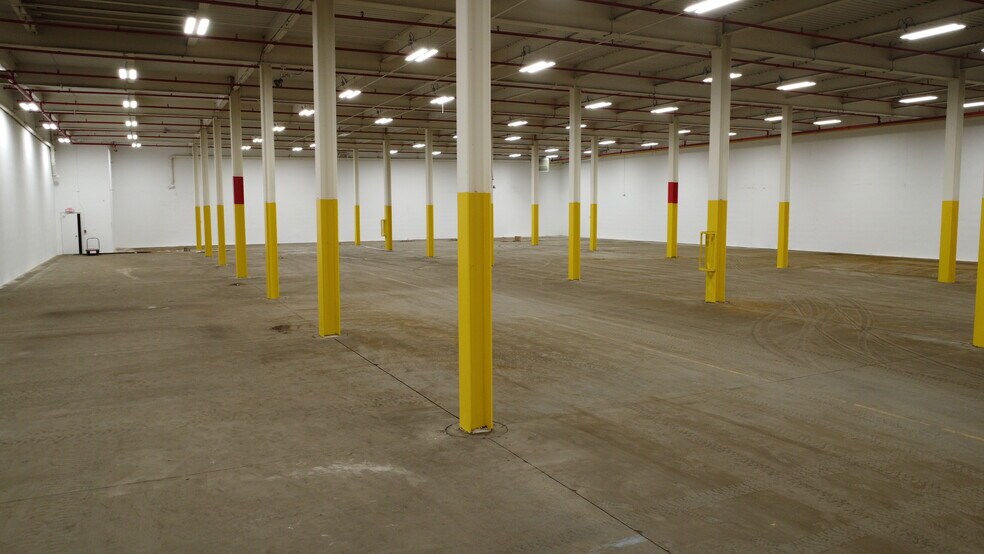 More Photos Of 1159-1193 Broad St, Central Falls Manufacturing For Lease