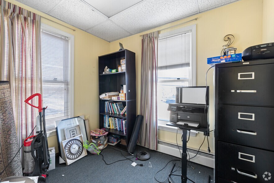 More Photos Of 31 Cherry St, Milford Office For Sale