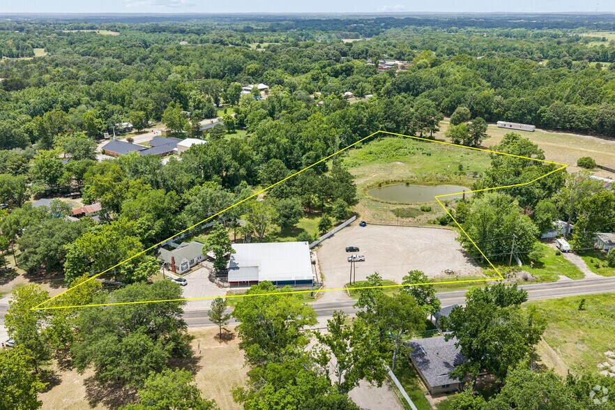More Photos Of 1450 FM 279, Ben Wheeler Restaurant For Sale