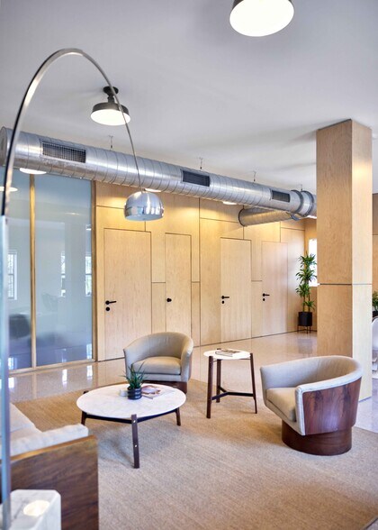More Photos Of 1800 N Miami Ave, Miami Office For Sale