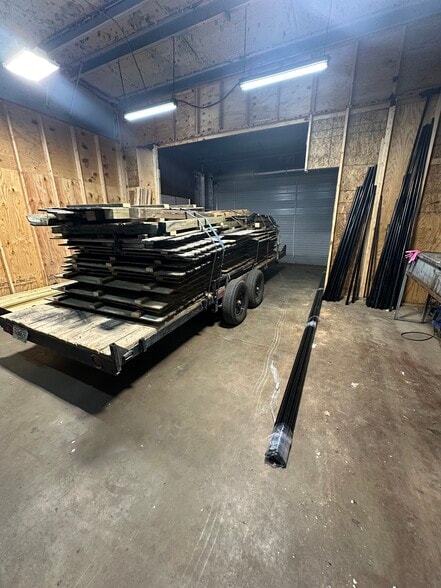 More Photos Of 1601 Manchester Expy, Columbus Auto Repair For Lease