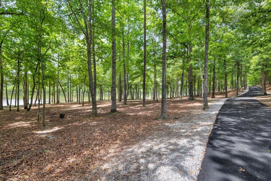 More Photos Of 2200 Martins Ford Rd, Dahlonega Specialty For Sale