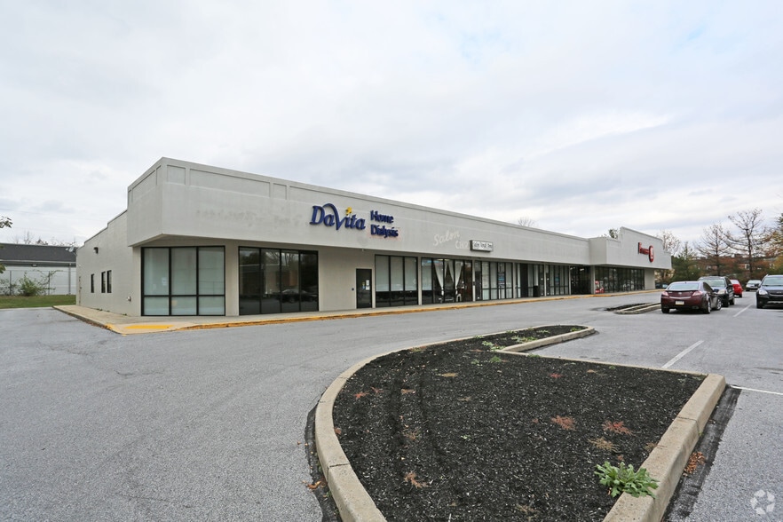 Primary Photo Of 831 Providence Rd, Secane Unknown For Lease