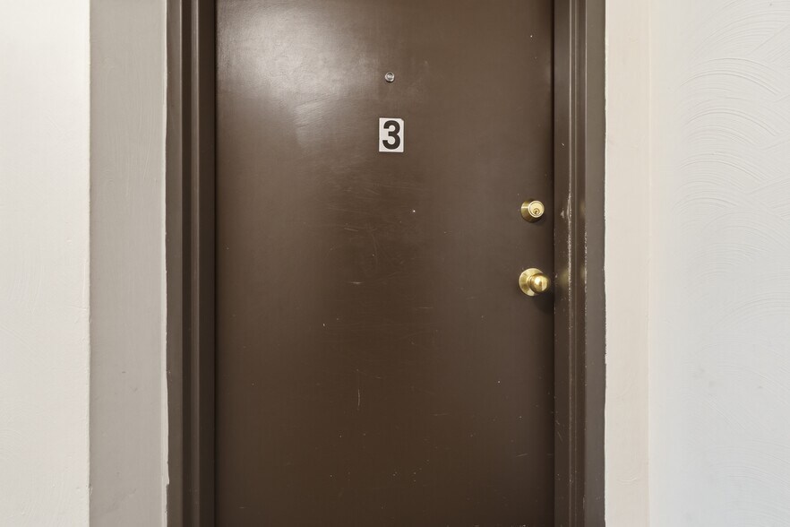 More Photos Of 215 S Braddock Ave, Pittsburgh Apartments For Sale
