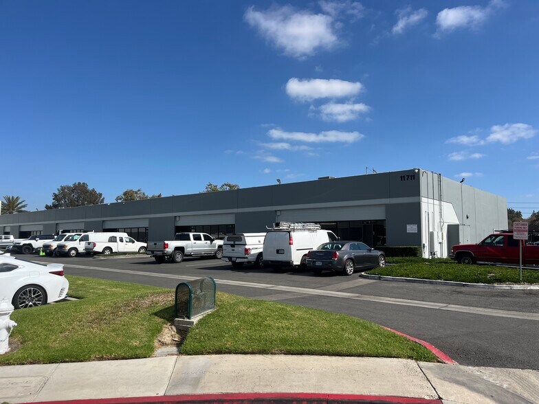 Primary Photo Of 11711 Coley River Cir, Fountain Valley Light Manufacturing For Lease