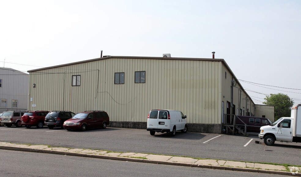 Primary Photo Of 70-96 Jansen Ave, Essington Warehouse For Lease