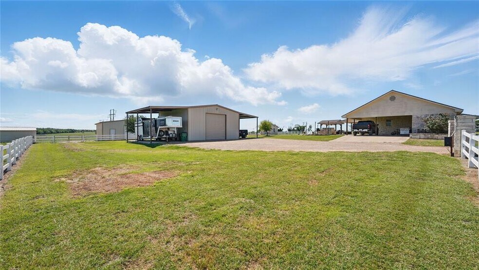 More Photos Of 310 Hatter Dr, Moody Land For Sale