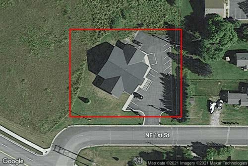 More Photos Of 925 NE 1st St, Grand Rapids General Retail For Sale