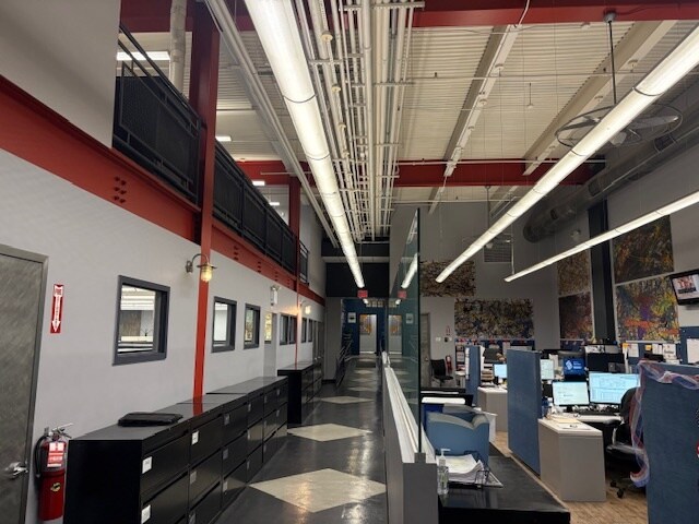 More Photos Of 83-40 72nd Dr, Glendale Office For Sale