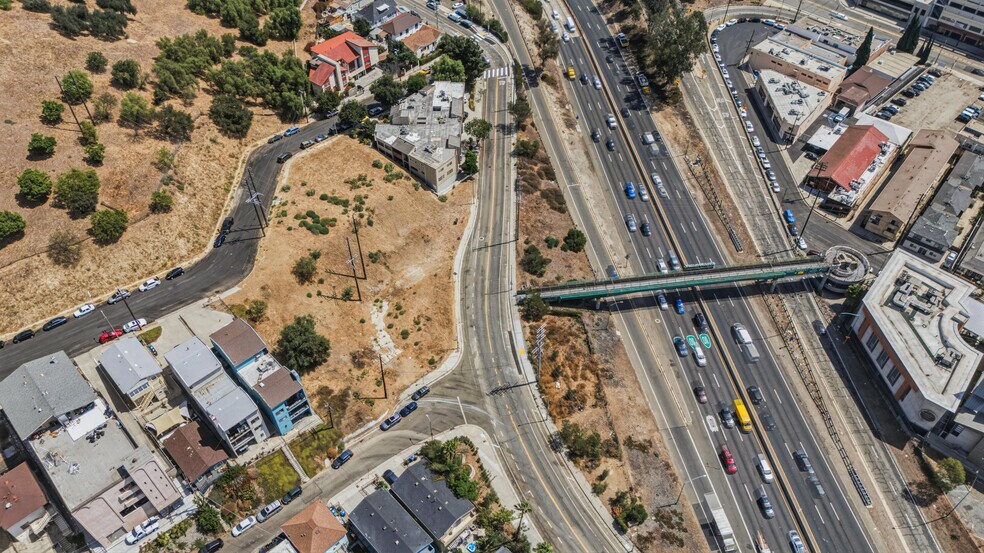 More Photos Of 626 Lookout Dr, Los Angeles Land For Sale