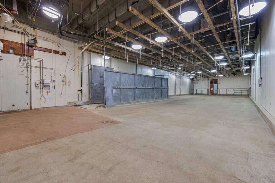 More Photos Of 1809 N Bell St, San Angelo Industrial For Sale