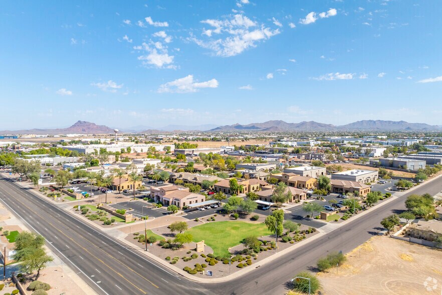 More Photos Of 1635 N Greenfield Rd, Mesa Medical For Sale