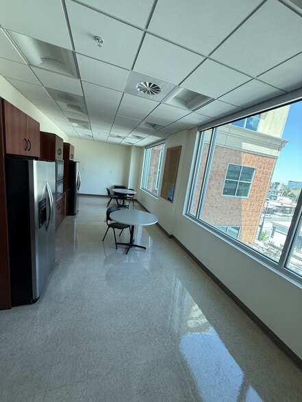 More Photos Of 180 N University Ave, Provo Office For Sale