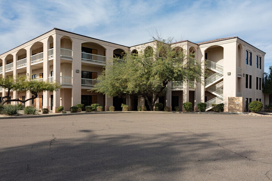 More Photos Of 2550 N Thunderbird Cir, Mesa Office For Sale