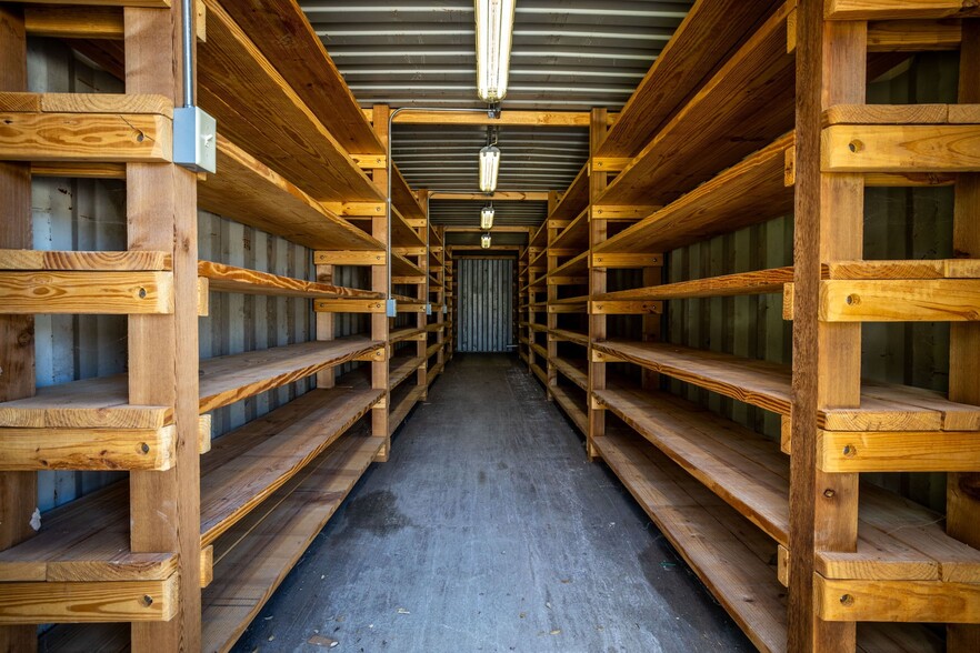 More Photos Of 180 Spring Mountain Dr, Canyon Lake Distribution For Sale