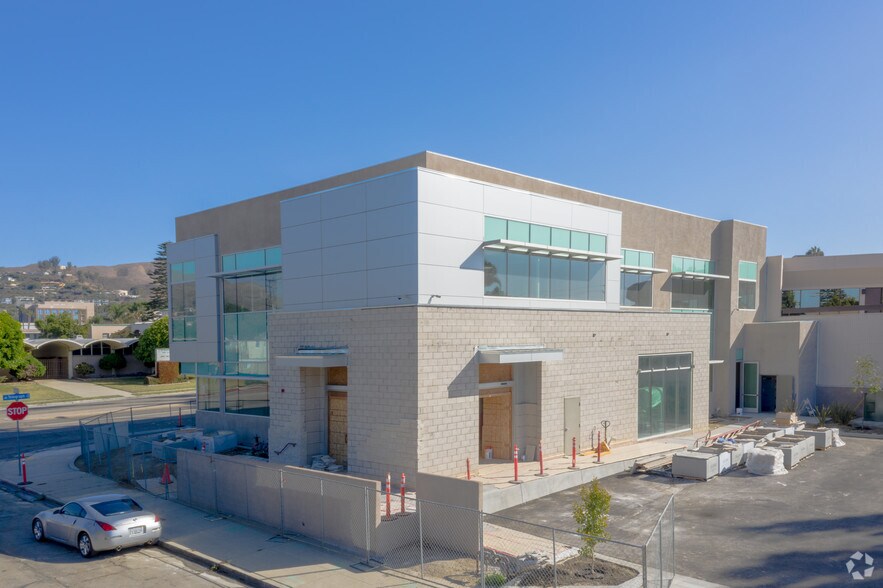 More Photos Of 3114 Telegraph Rd, Ventura Office For Lease