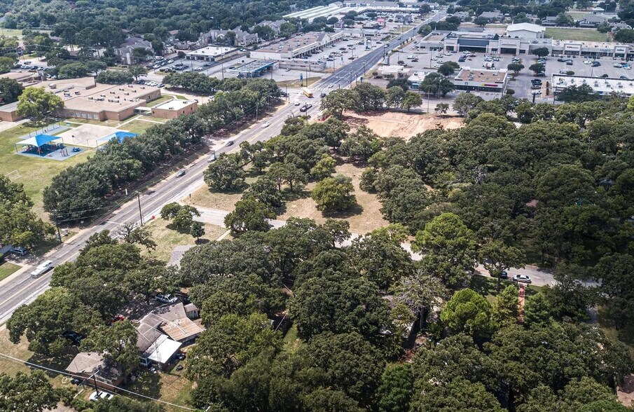 More Photos Of 1525 W Randol Mill Rd, Arlington Land For Sale