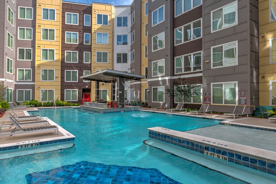 More Photos Of 3509 Elgin St, Houston Apartments For Lease