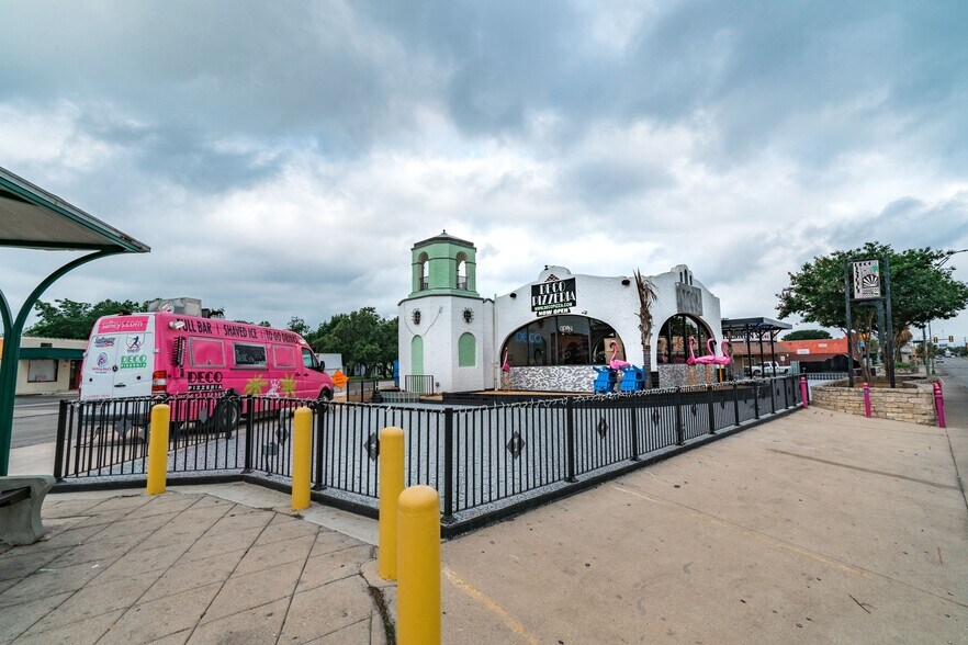 More Photos Of 1815 Fredericksburg Rd, San Antonio Restaurant For Sale