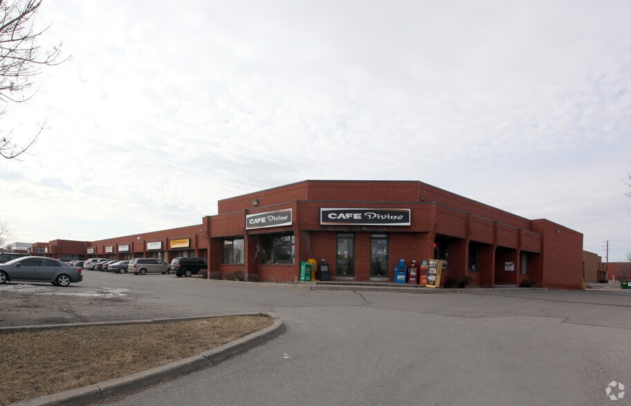 Primary Photo Of 6380 Tomken Rd, Mississauga Flex For Lease