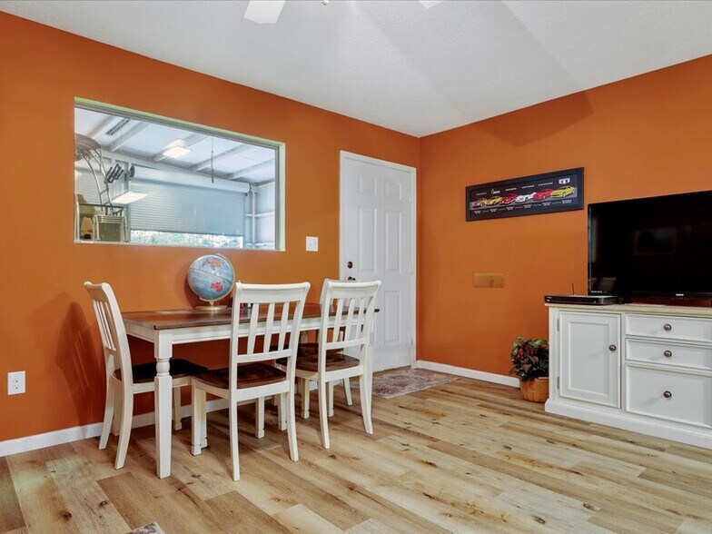 More Photos Of 3205 Sam Rayburn, Brookeland Apartments For Sale